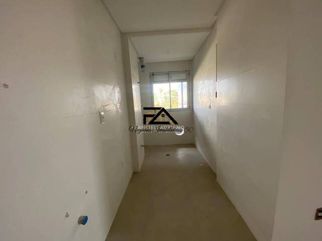 Apartamento para Venda em Florianópolis - 5